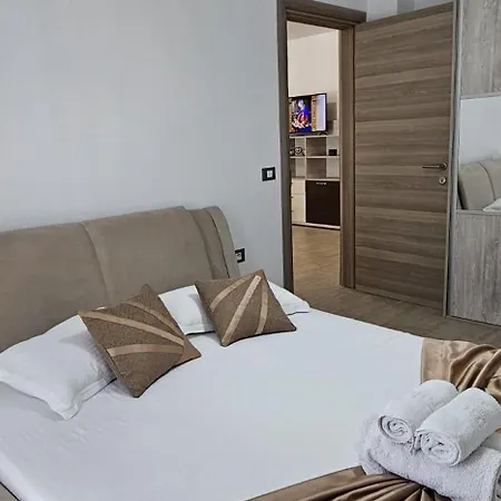 Premium Mamaia Nord Complex Cu Piscina Incalzita Sauna Gym Jacuzzi Apartment